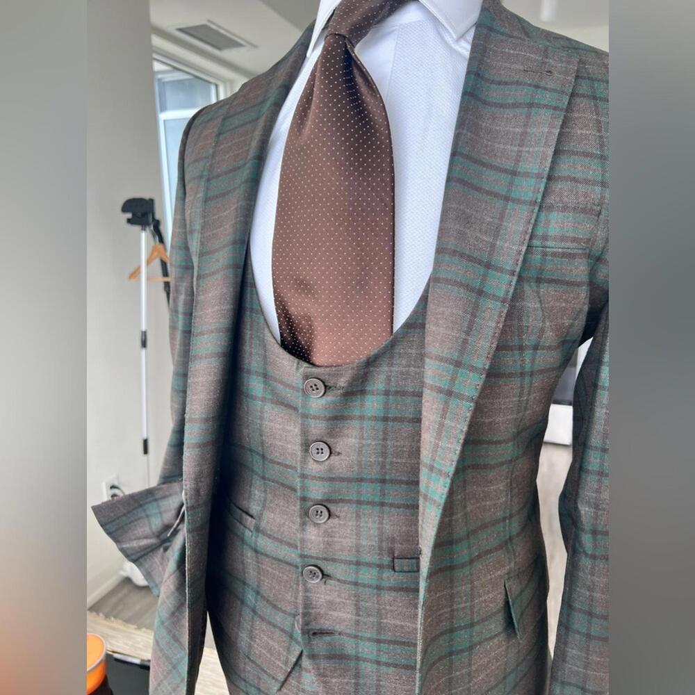 3P MTM Suit By Nicolas Massing LONDON BNWT